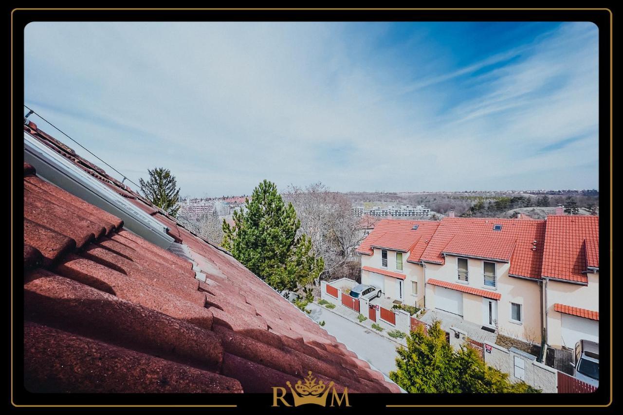 Rm Luxury Apartment In Prague • 6 People • Free Parking • Pets المظهر الخارجي الصورة